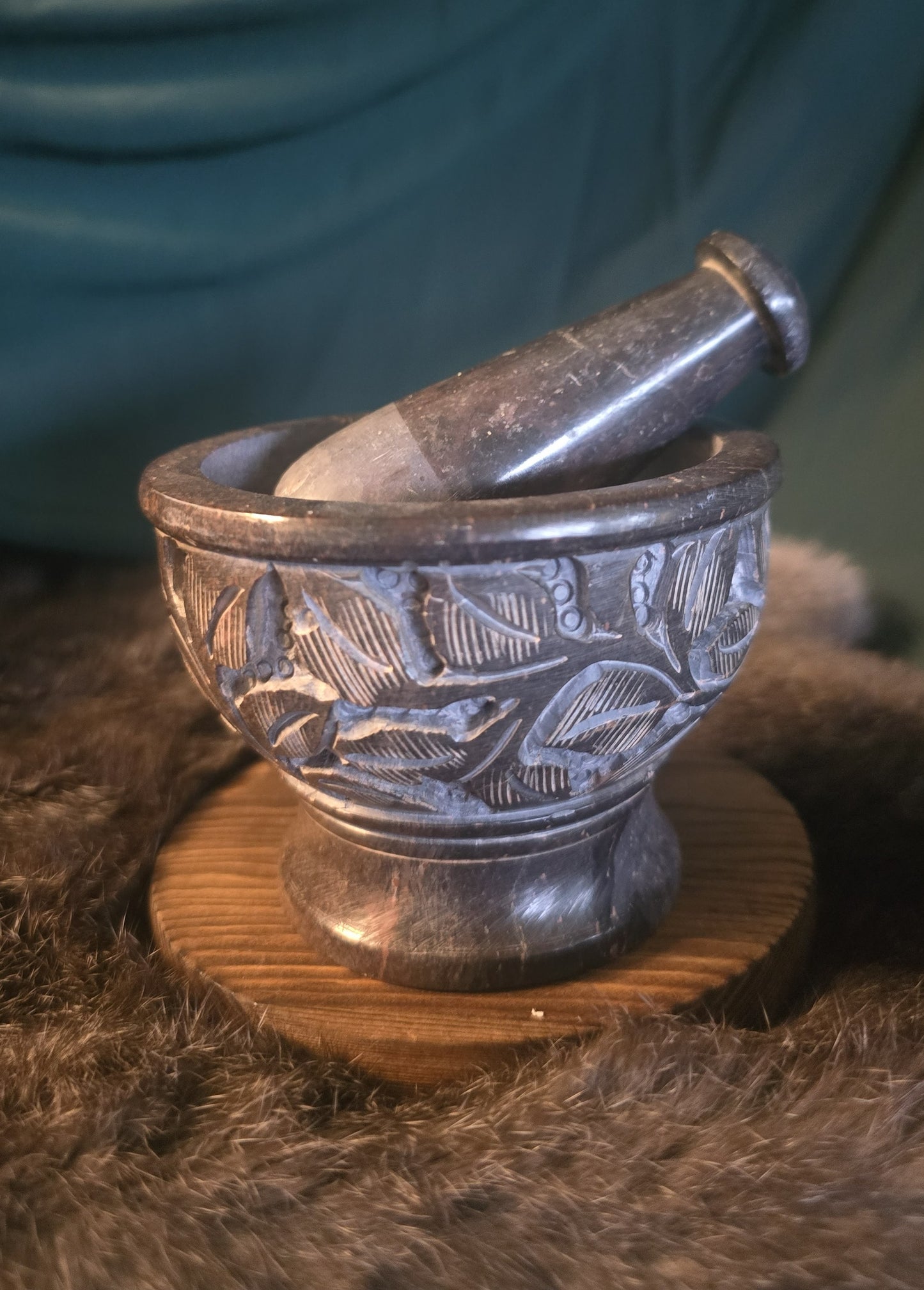 Leaf Engraved Mortar & Pestle